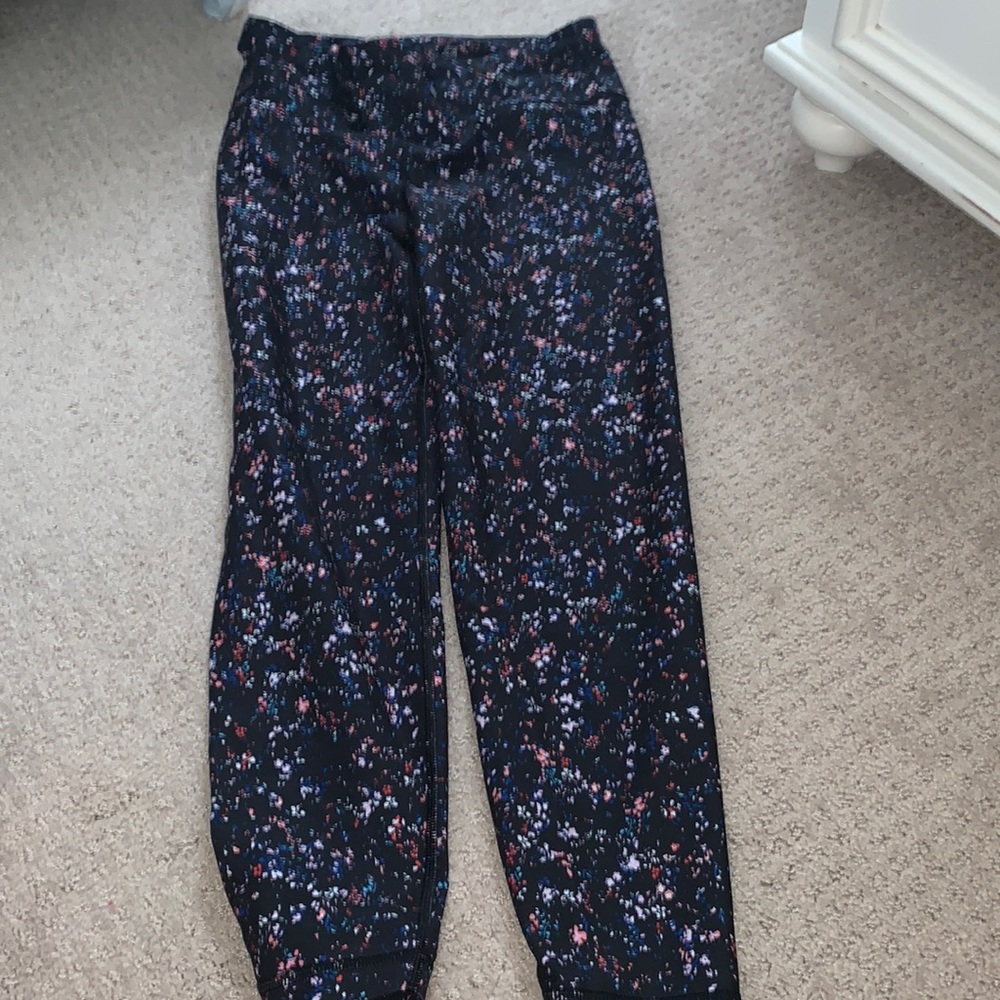 Gap blackout technology leggings